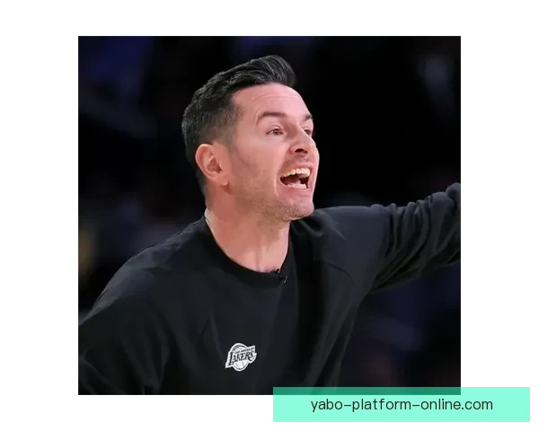 雷迪克：对阵雷霆锻炼季后赛心态 斯马特预计周一复出