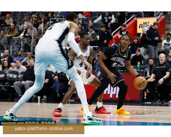 以文班亚马率马刺豪取六连胜单场二十六分十四板四助五帽空接暴扣